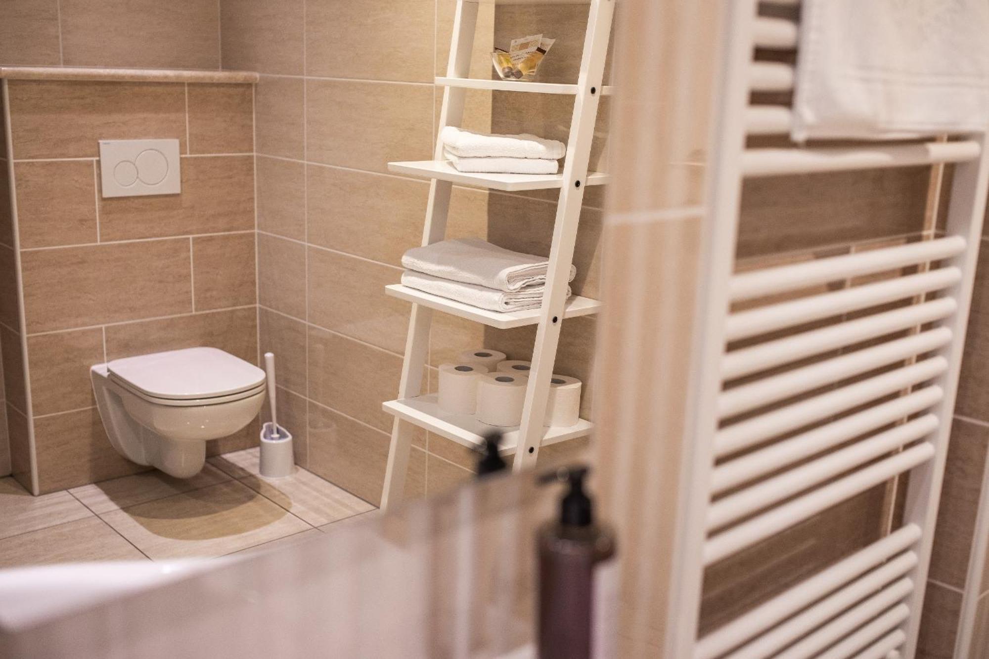 Apartments Villa Annamaria ブレッド エクステリア 写真